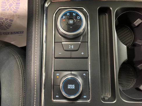 Used 2023 Ford Expedition XL AWD/4WD image 28