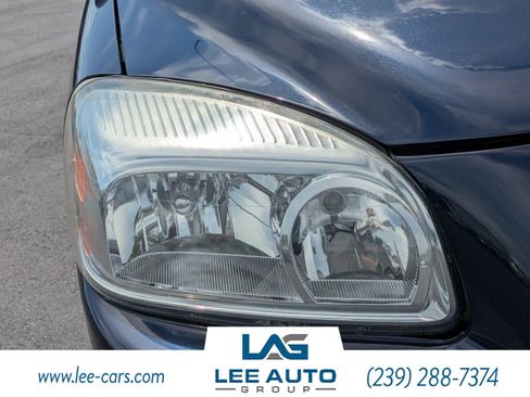 Used 2005 Pontiac Montana SV6 w/ Premium Seating Package AWD/4WD image 9