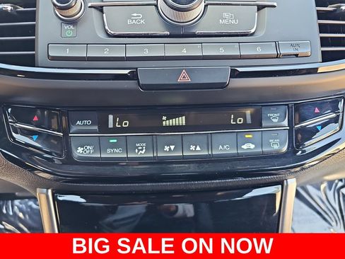 Used 2017 Honda Accord Sport image 20