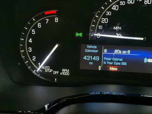 Used 2017 Cadillac XT5 FWD image 25