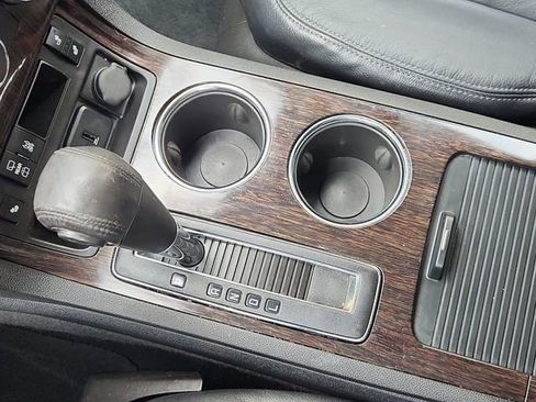 Used 2016 Chevrolet Traverse LT w/ Style and Technology Package FWD image 15