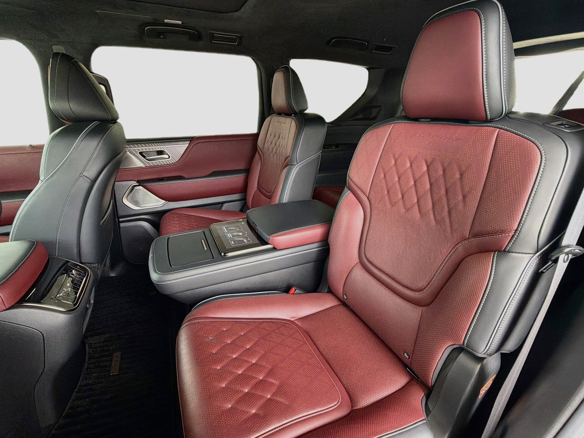 Used 2025 INFINITI QX80 Autograph w/ Autograph Exterior Package AWD/4WD image 22