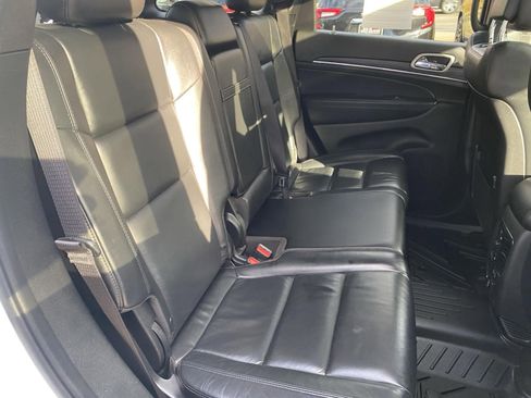 Used 2021 Jeep Grand Cherokee Limited AWD/4WD image 33