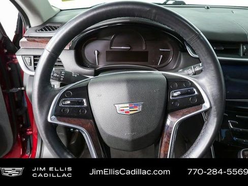 Used 2017 Cadillac XTS Luxury image 10
