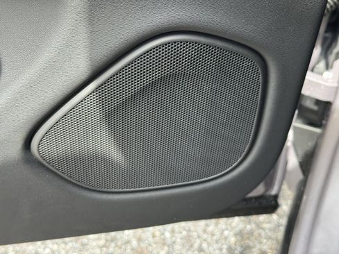 New 2026 Volvo XC60 B5 Core w/ Protection Package image 18