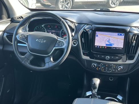 Used 2021 Chevrolet Traverse RS image 22