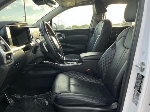 Used 2022 Kia Sorento SX FWD image 30