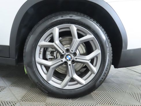 Used 2023 BMW X3 xDrive30i w/ Premium Package image 32