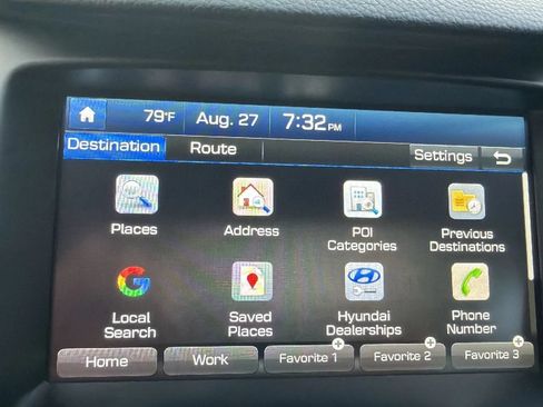 Used 2017 Hyundai Azera FWD image 31