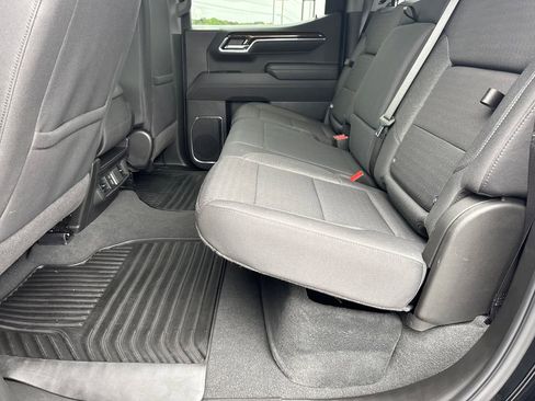Used 2025 GMC Sierra 1500 Elevation RWD image 21
