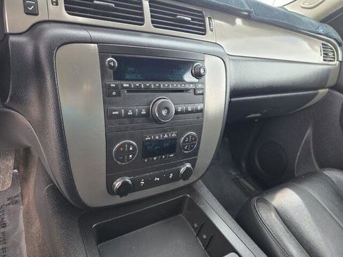 Used 2012 Chevrolet Avalanche LT w/ Suspension Package, Off-Road image 19