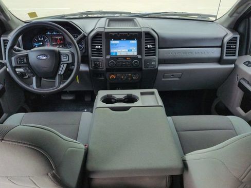 Certified 2019 Ford F250 XL w/ STX Appearance Package AWD/4WD image 15