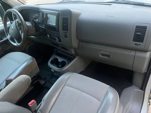 Used 2019 Nissan NV 3500 S image 22