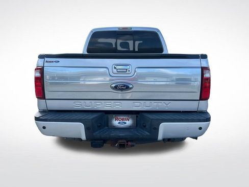 Used 2014 Ford F250 Platinum w/ FX4 Off-Road Package AWD/4WD image 4