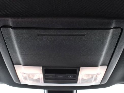 Used 2018 Ford Explorer Sport AWD/4WD image 34