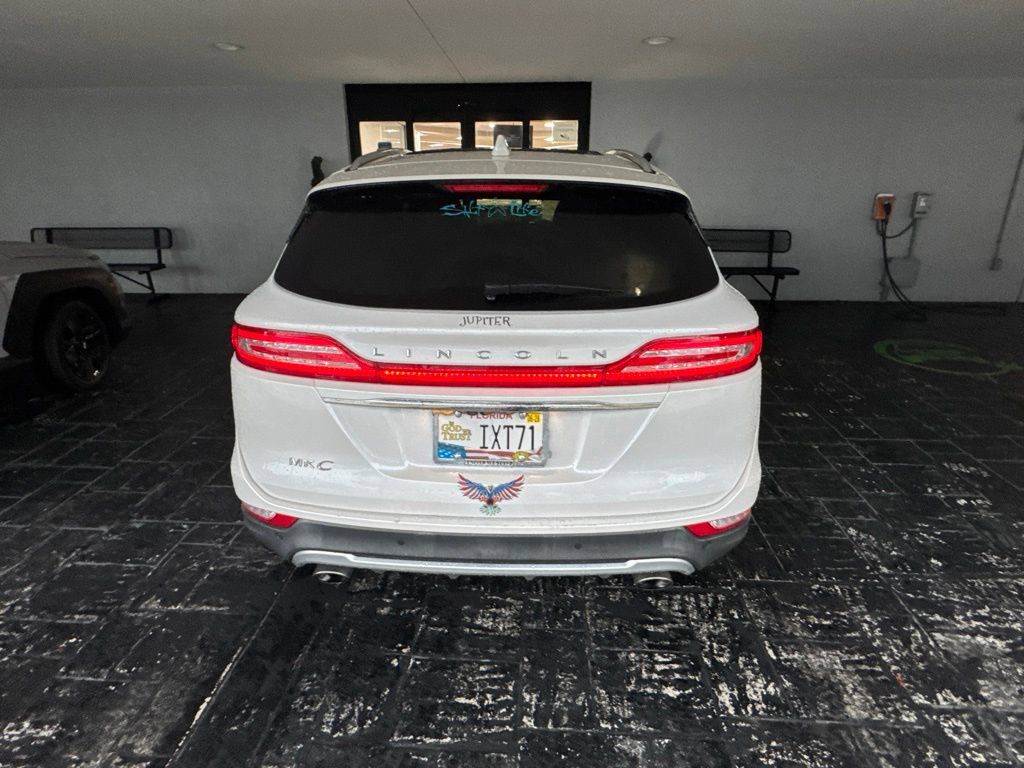 Used 2019 Lincoln MKC Reserve w/ MKC Technology Package FWD image 15
