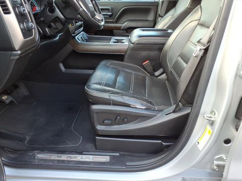 Used 2019 GMC Sierra 2500 Denali w/ Duramax Plus Package image 11