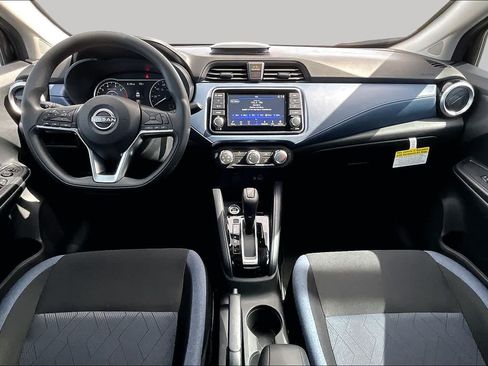 Used 2025 Nissan Versa SV w/ Trunk Package FWD image 16