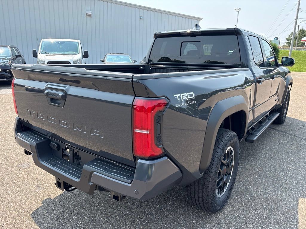 Certified 2026 Toyota Tacoma TRD Off-Road w/ TRD Off Road Premium Package AWD/4WD image 7