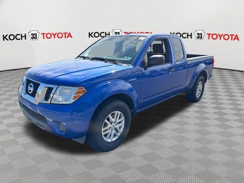 Used 2014 Nissan Frontier SV RWD image 3