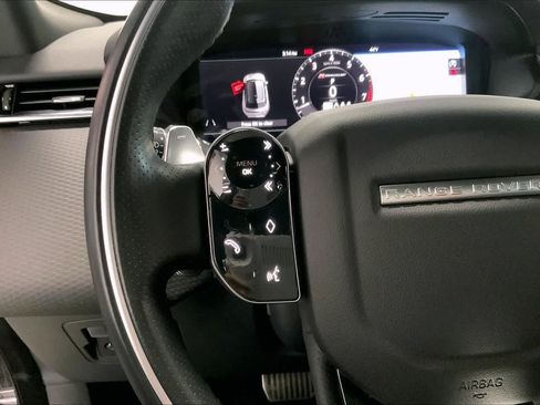 Used 2020 Land Rover Range Rover Velar R-Dynamic S image 22