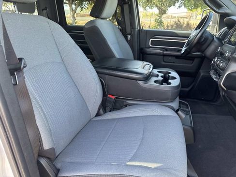Used 2024 RAM 2500 Big Horn image 27