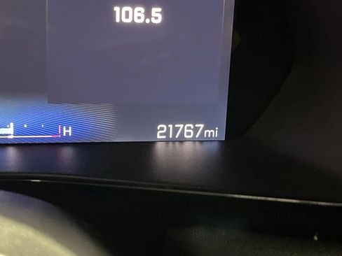 Used 2024 Chevrolet Colorado Z71 w/ Z71 Convenience Package 2 image 6