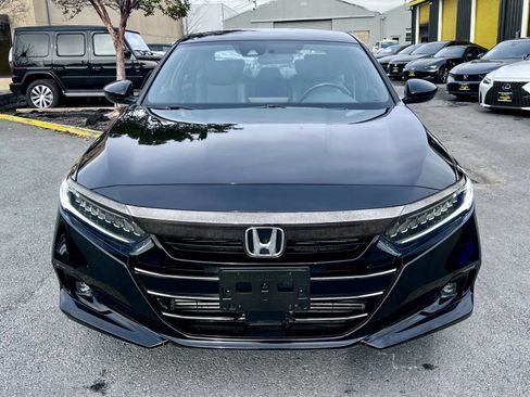 Used 2022 Honda Accord Sport image 3