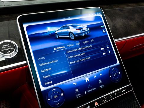 Used 2022 Mercedes-Benz S 580 4MATIC Sedan w/ AMG Line Package image 77