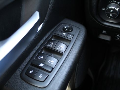 Used 2020 RAM 1500 Big Horn AWD/4WD image 29