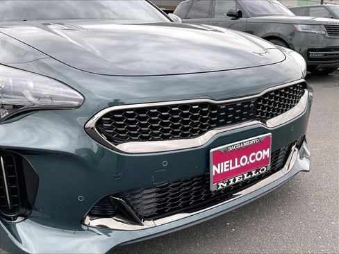 Used 2022 Kia Stinger GT2 AWD/4WD image 32