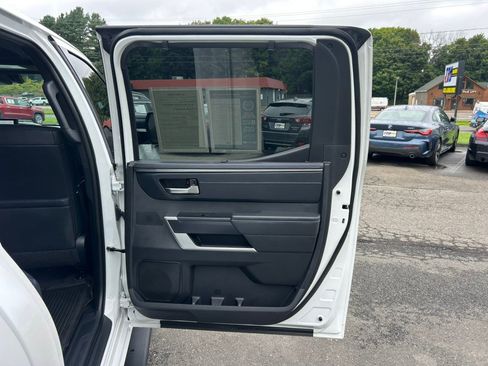 Used 2023 Toyota Tundra Platinum AWD/4WD image 20
