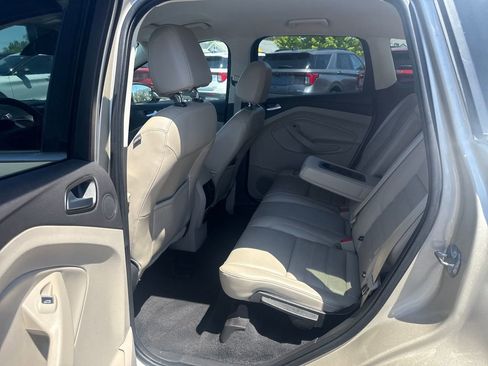 Used 2017 Ford Escape Titanium FWD image 14