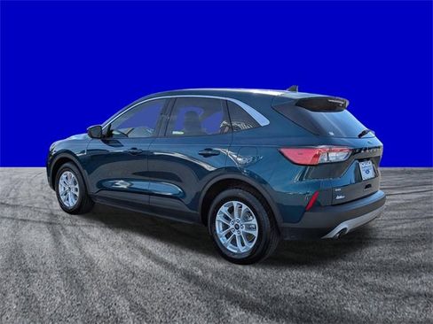 Certified 2020 Ford Escape SE image 6