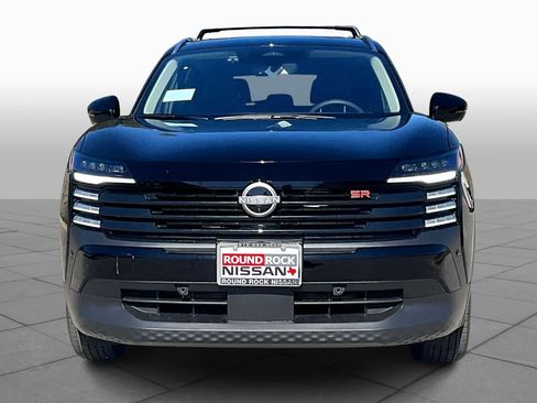 New 2026 Nissan Kicks SR w/ SR Premium Package FWD image 3
