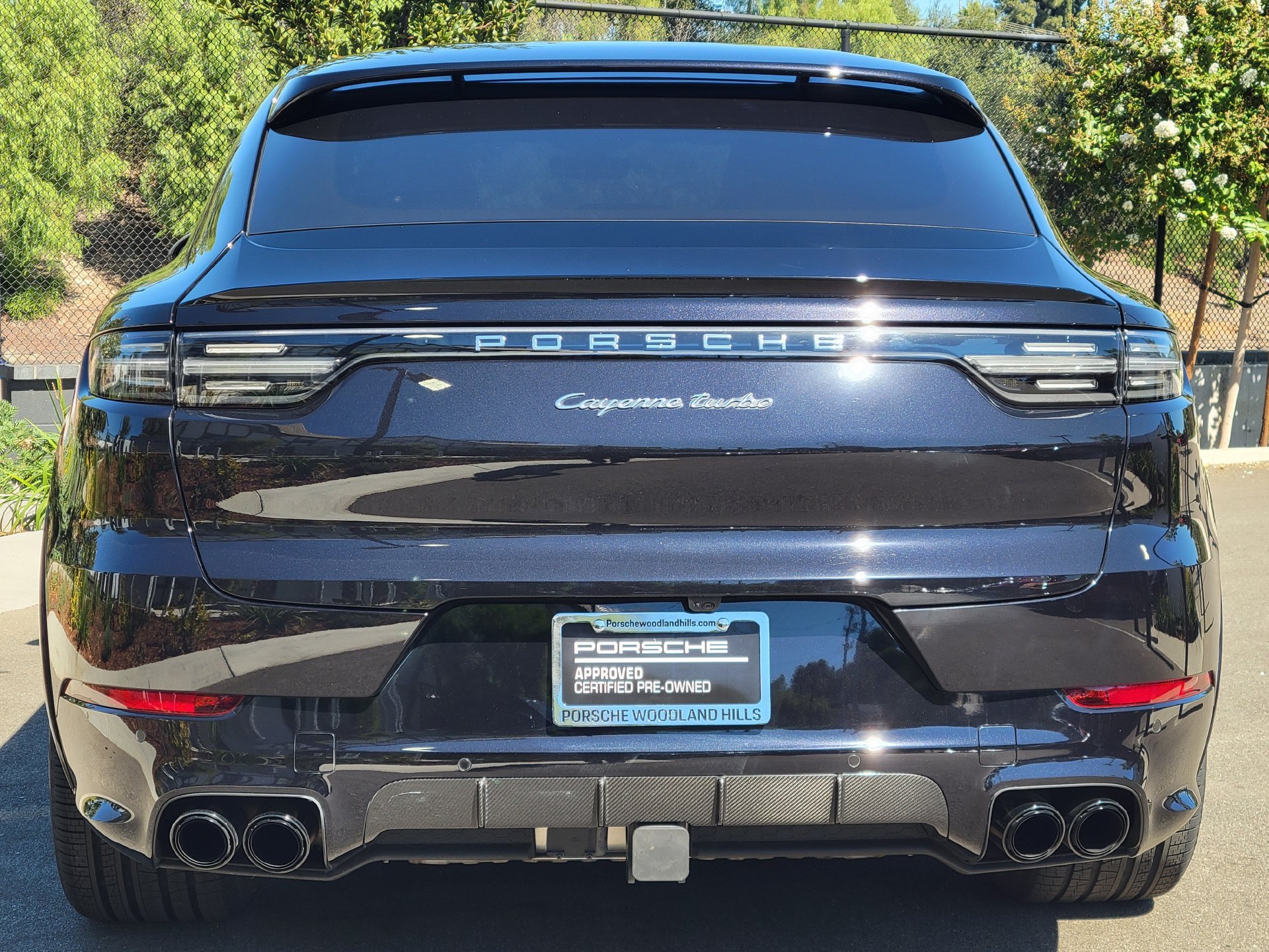 Certified 2022 Porsche Cayenne Turbo AWD/4WD image 6