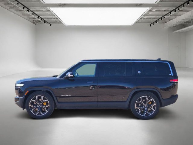Used 2022 Rivian R1S Launch Edition Quad AWD/4WD image 2