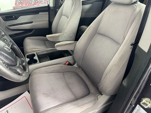 Used 2020 Honda Odyssey LX image 31