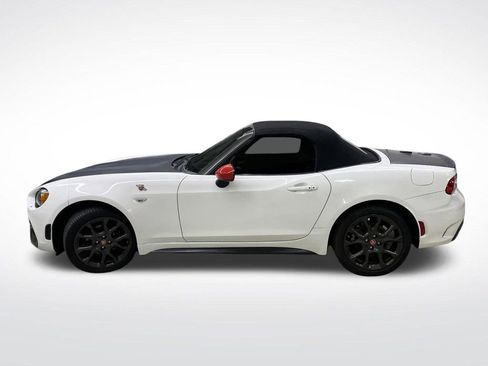Used 2020 FIAT 124 Spider Abarth w/ Convenience Group image 15