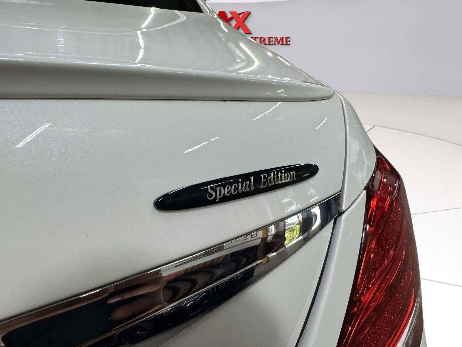 Used 2017 Mercedes-Benz E 300 image 19