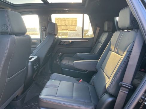 New 2026 Chevrolet Tahoe RST w/ Advanced Technology Package AWD/4WD image 16