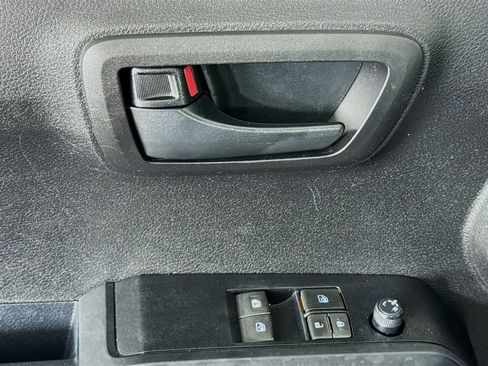 Used 2021 Toyota Tacoma SR image 22