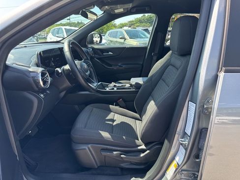 Used 2026 Chevrolet Equinox LT FWD image 13