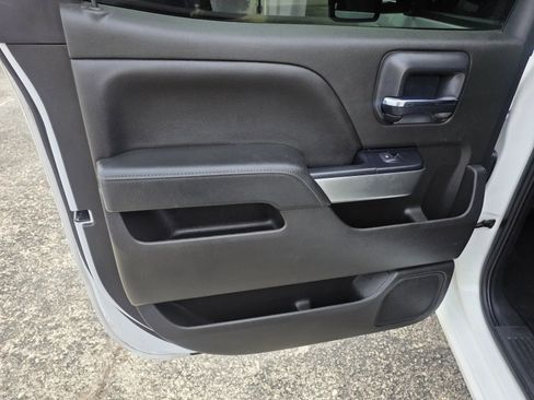 Used 2018 Chevrolet Silverado 1500 LT w/ All Star Edition RWD image 12