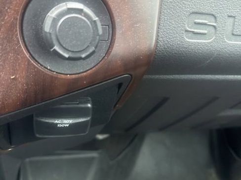 Used 2016 Ford F250 Lariat w/ Lariat Ultimate Package AWD/4WD image 45