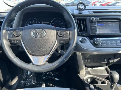Used 2018 Toyota RAV4 Adventure AWD/4WD image 14