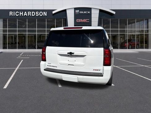 Used 2020 Chevrolet Suburban Premier AWD/4WD image 8