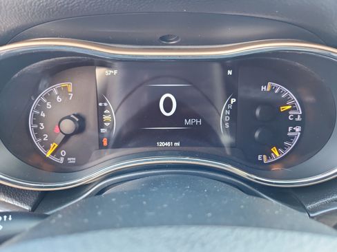 Used 2014 Jeep Grand Cherokee Laredo w/ Quick Order Package 23E image 10