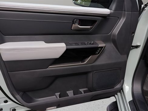 New 2025 Toyota Tundra Limited image 23