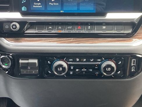 New 2026 Chevrolet Silverado 1500 LT AWD/4WD image 12